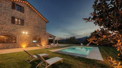 Villa Casale Del Castagneto 8