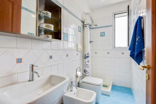 Lovely Apartment With Sea View Terrace