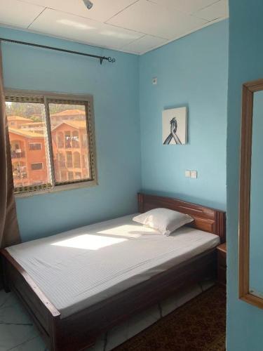 Apartamento Superbe Studio Meubl� � Yaound� (etouk-ebe)