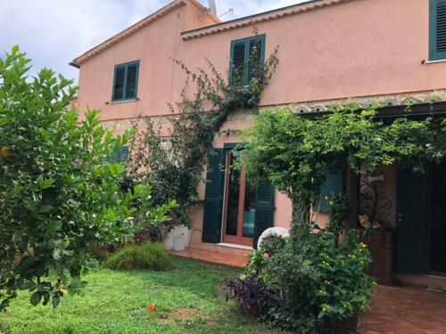 Apartamento Casale Ristrutturato 3 Km Tropea
