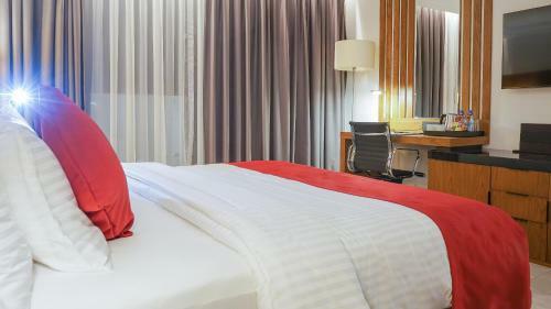 Star Land Hotel Bastos