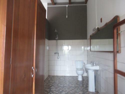 Villa � Odza Borne 12 A�roport A 10min