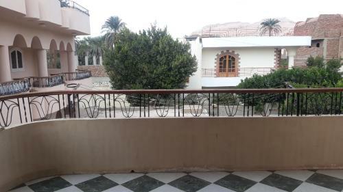 Apartamento Memnon Villa