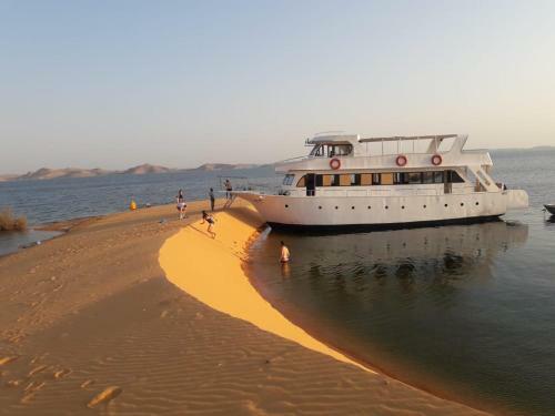Lake Nasser Safari And Fishing