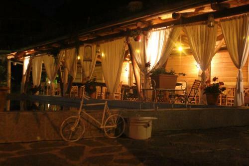 Hostal Tihiat Kut Complex