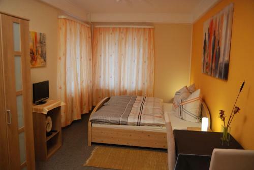 Hostal Hotel Garni Jesch