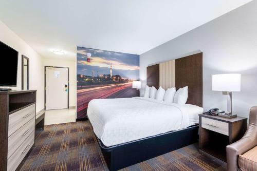 Hotel Baymont Inn & Suites - Madison