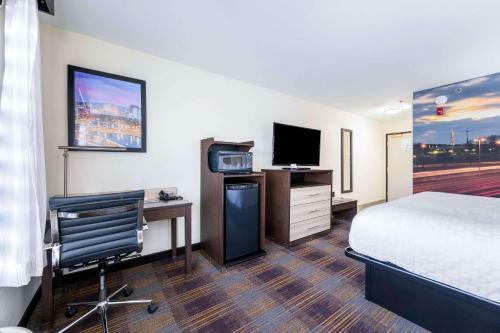 Hotel Baymont Inn & Suites - Madison