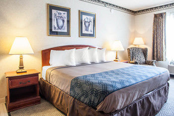 Hotel Rodeway Inn & Suites Milwaukee