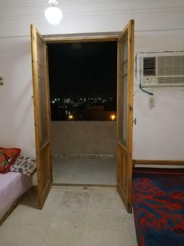 Adad Noubian House