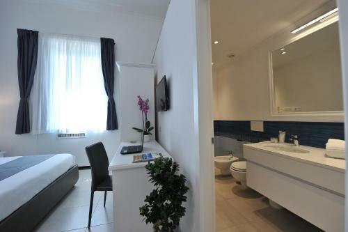 Hostal Sorrentobay