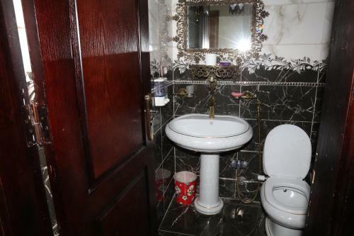 Apartamento Maadi, Direct Nile River View From All Rooms