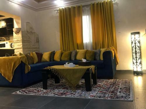 Luxury Apartment El Mohandessen