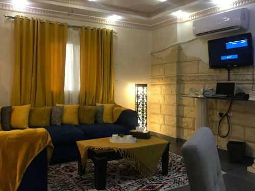 Luxury Apartment El Mohandessen