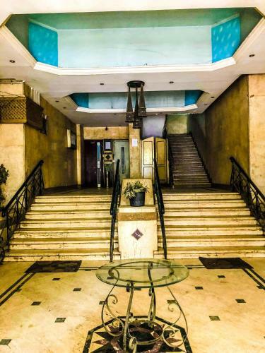 Luxury Apartment El Mohandessen