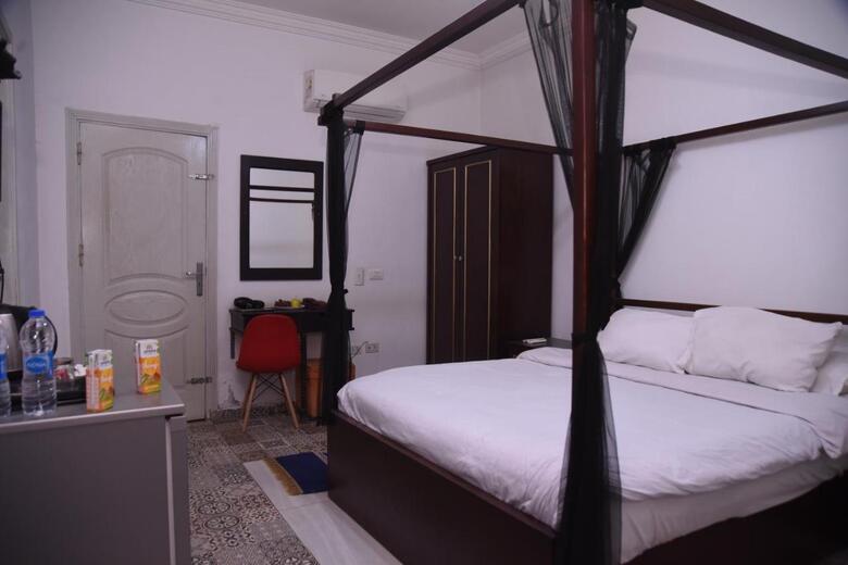 Hostal Arabian Nights Pyramids Guesthouse