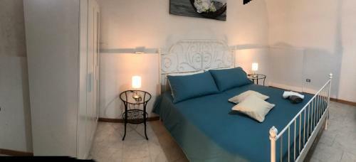Mena Holiday House