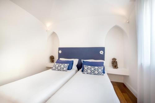 Apartamento Luxury Villa With Penthouse, Pools And Sea View