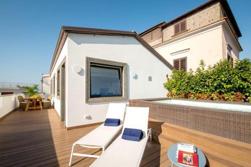 Apartamento Luxury Villa With Penthouse, Pools And Sea View