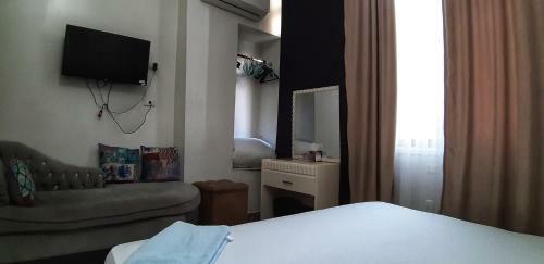 Abdeen Palace Hostel