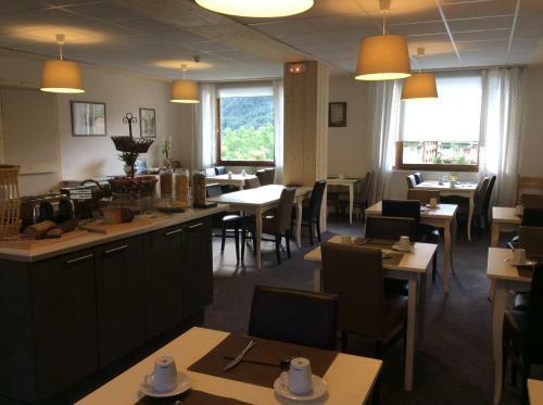 Hotel H�tel Cristol