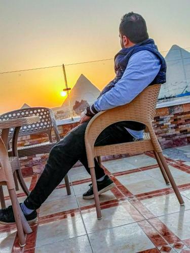 Hotel Happy Days Pyramids View