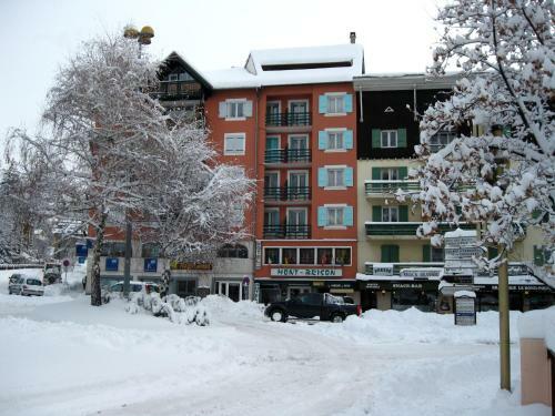Hotel H�tel Mont-brison