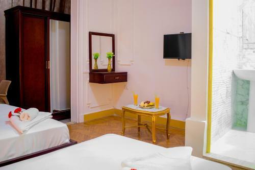 Albergue Golden Palace Hotel