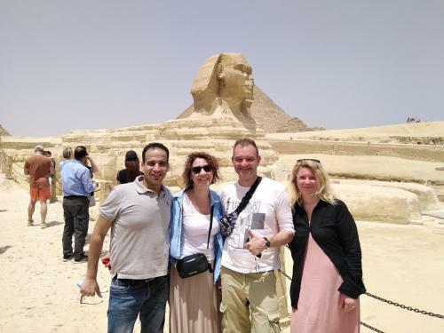 Bed & Breakfast Pyramids Stone