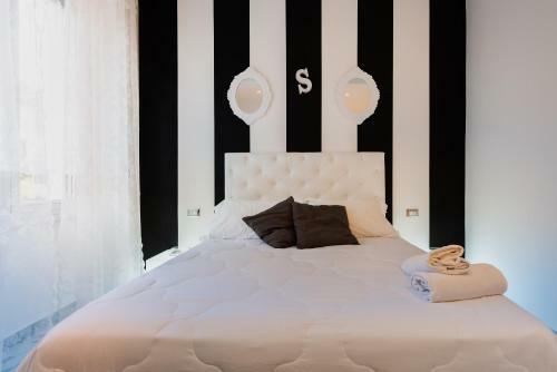 Hostal Ora Blu Guest House