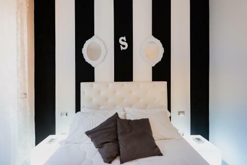 Hostal Ora Blu Guest House