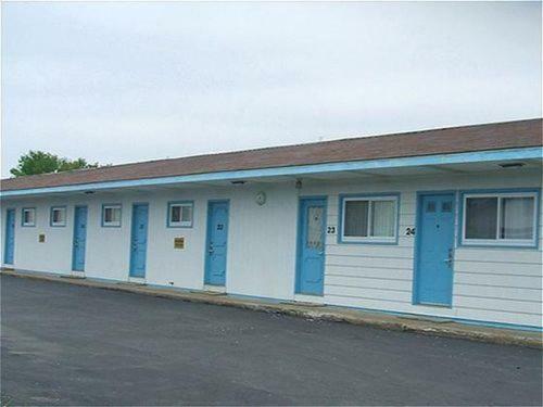 Motel Passport Inn Utica