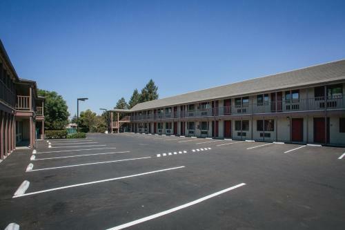 Motel Alura Inn