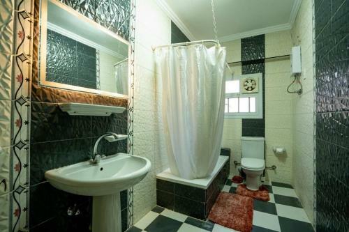 Elegant Bright & Cozy Apartment Near Downtown Mall