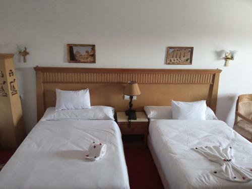 New Regency Pyramids View Hotel