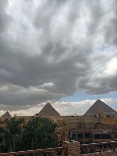 Albergue Anubis Pyramids Inn