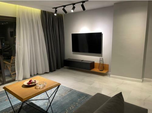 Apartment 3b Room