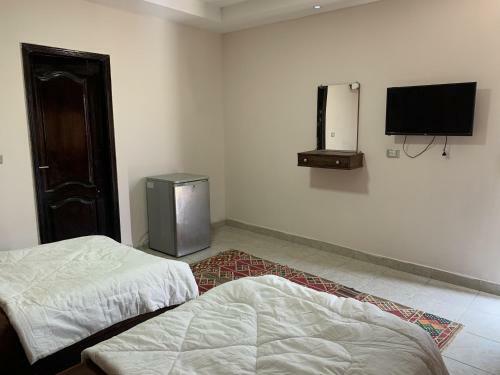 Hostal The View Guest House
