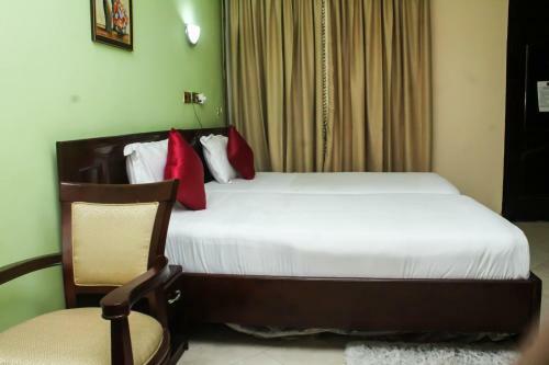 Sweet Pee Executive Hotel