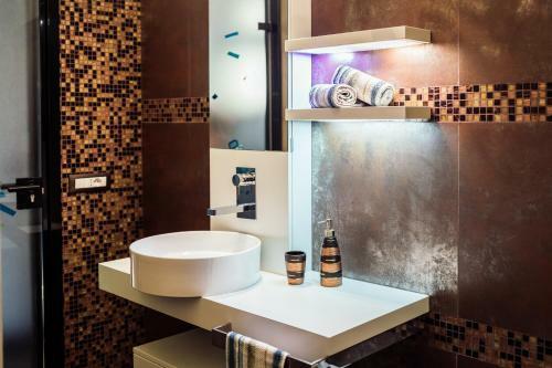 Apartamento Costiglioli Central & Elegant Duplex