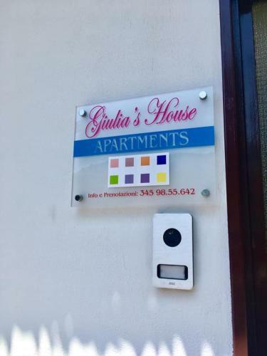 Giulia's House Apartments