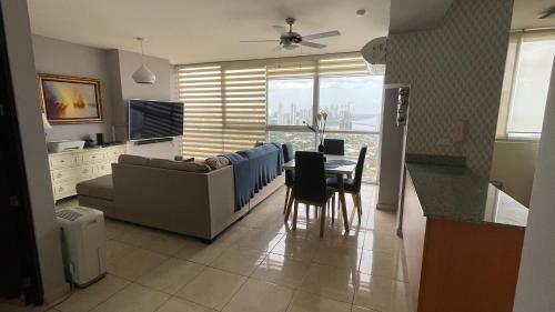 Hermoso Apartamento, En El Centro de La Ciudad