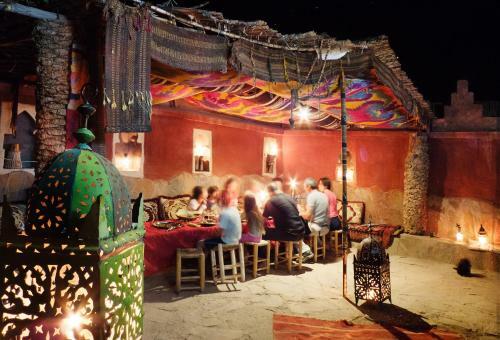 Hostal Le Chant Des Palmiers