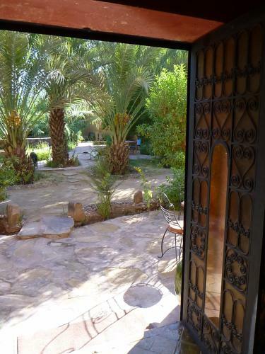 Hostal Le Chant Des Palmiers