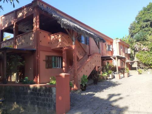 Apartamento La Marina 2