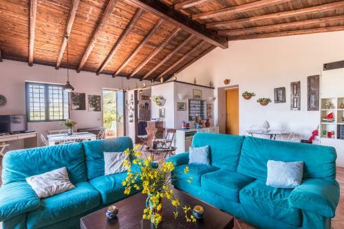 Villa Stay On A Solitary Beach