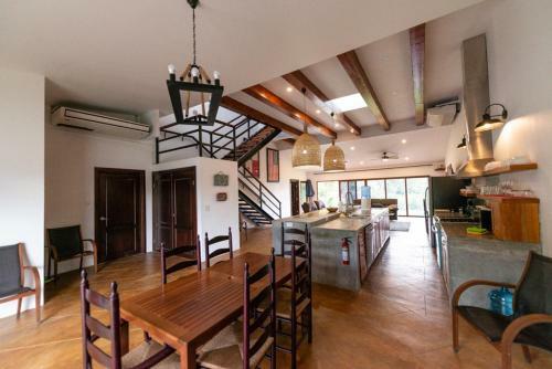 Villa Iguana Hill