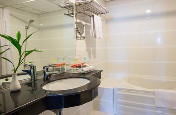 Cardamom Hotel & Apartment
