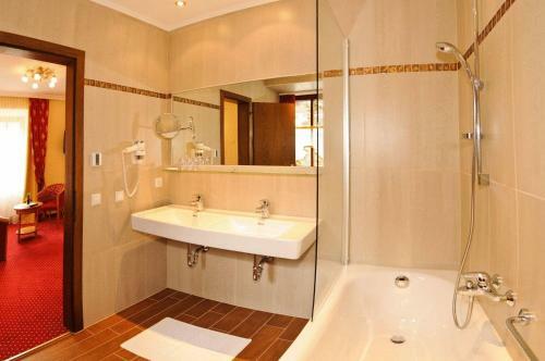 Ferienhotel Gasthof Zur Post