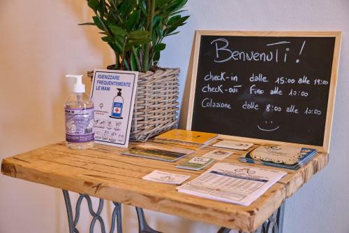Hostal Olioealloro B&B
